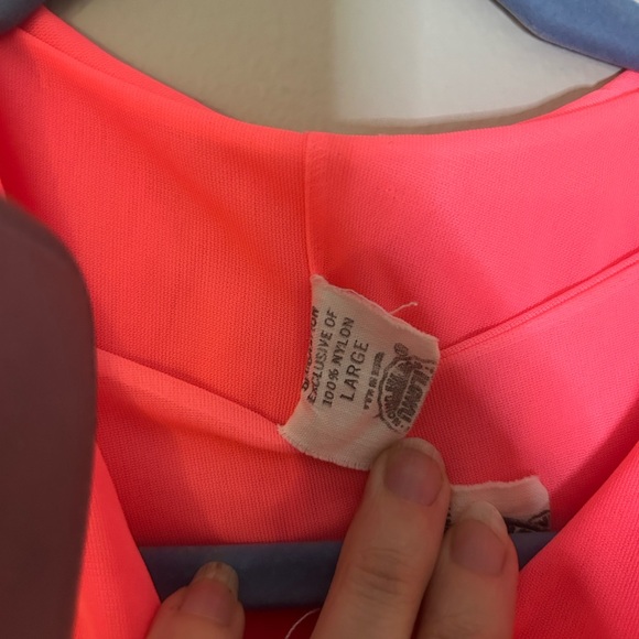 Vintage 60s-70s hot pink chiffon peignoir set with robe and night gown - Picture 7 of 11